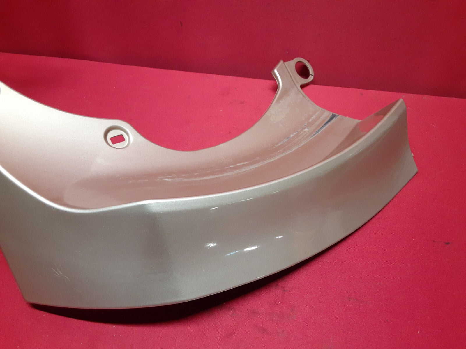 2006 - 2012 Toyota RAV4 RAV-4 LEFT REAR Liftgate Hatch Trim 4T8 Sandy Beach