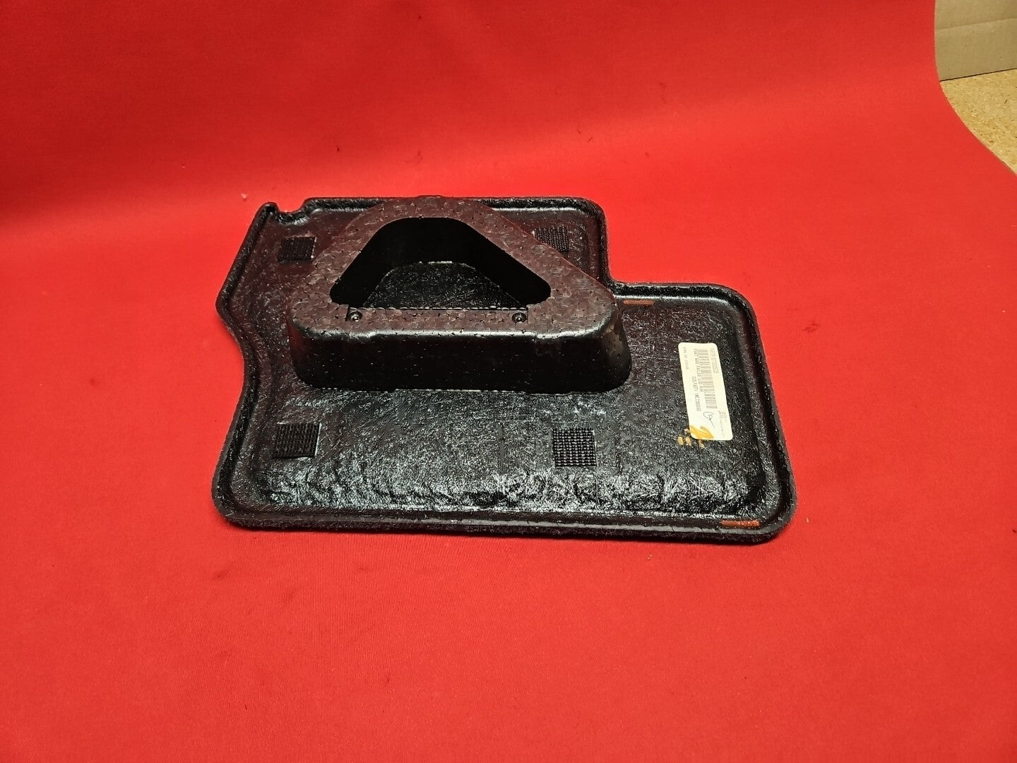 2013 - 2019 Fiat 500e EV Electric RIGHT 2nd Row Seat Floorboard Compartment LID