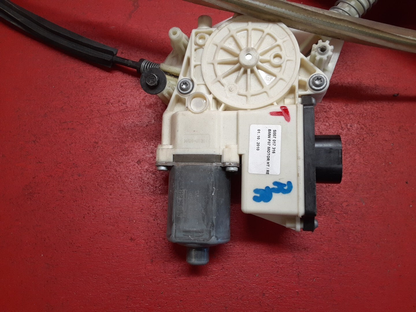 2010-2017 BMW 535i GT Window Regulator W/ Motor Assembly Rear Right 51357197924