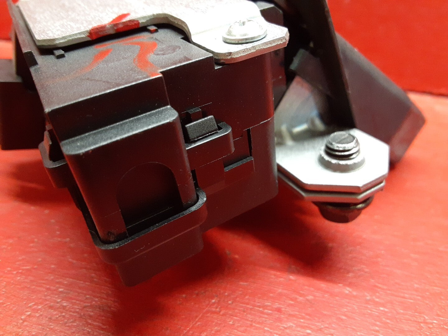 2005 - 2011 Volvo V50 Tailgate Trunk Lid Boot Lock Latch Actuator