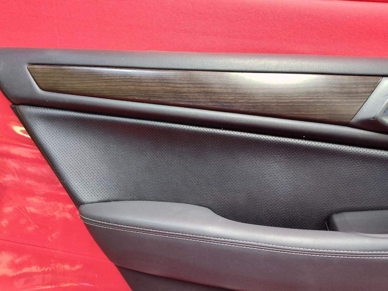 15-16 Subaru Legacy Outback REAR LEFT DRIVER Door Interior Trim Panel Leather