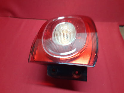 2009 - 2011 VW Volkswagen Tiguan RIGHT PASSENGER Quarter Mounted Tail Light Lamp