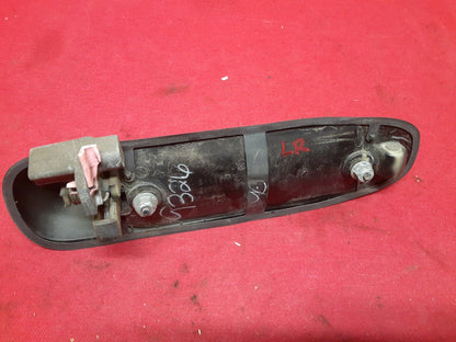 2002 2003 2004 Jeep Grand Cherokee Overland REAR LEFT Exterior Door Handle