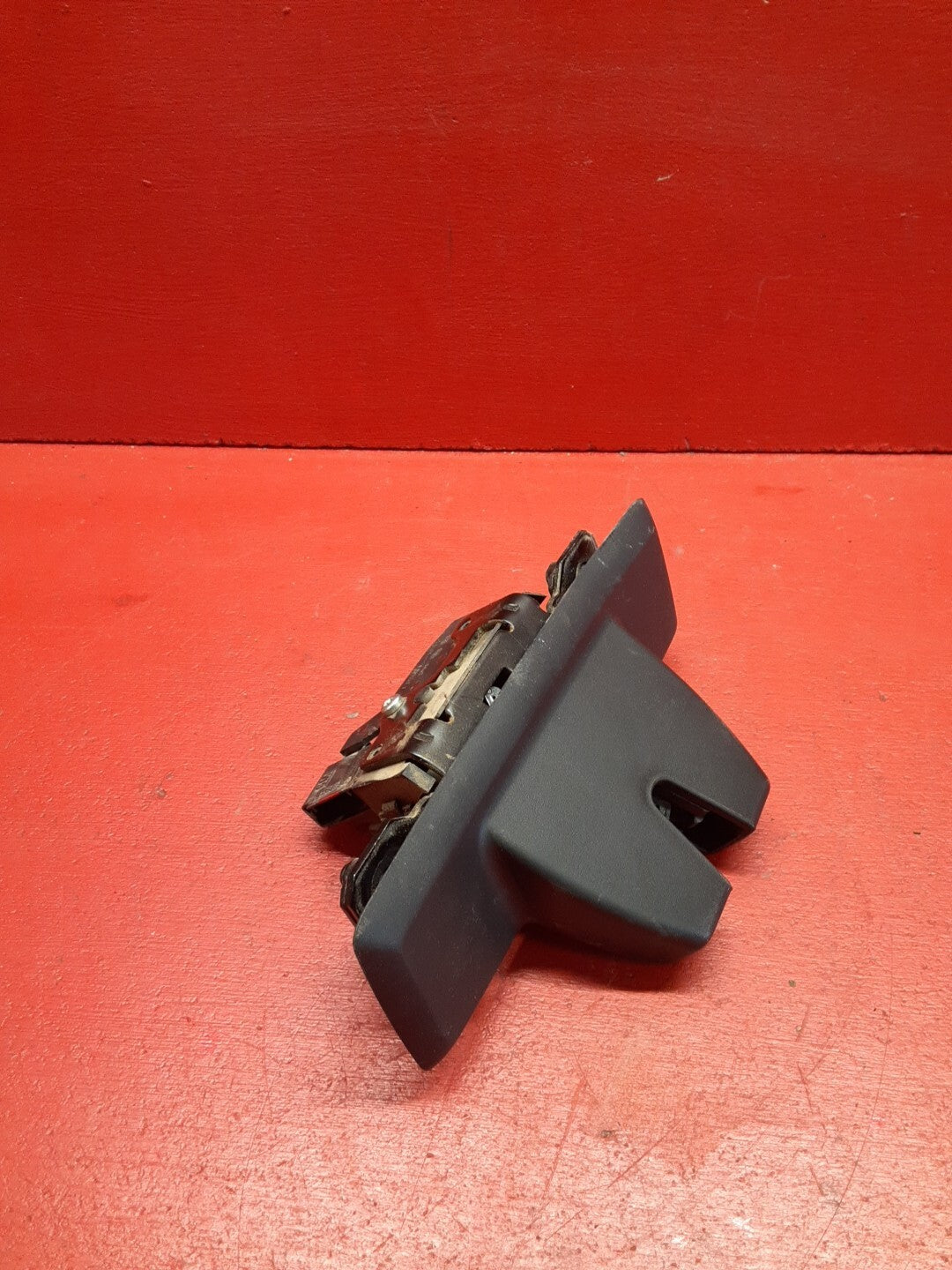 2012-2023 GM Multi Vehicle Liftgate Latch Lock Actuator 13515944