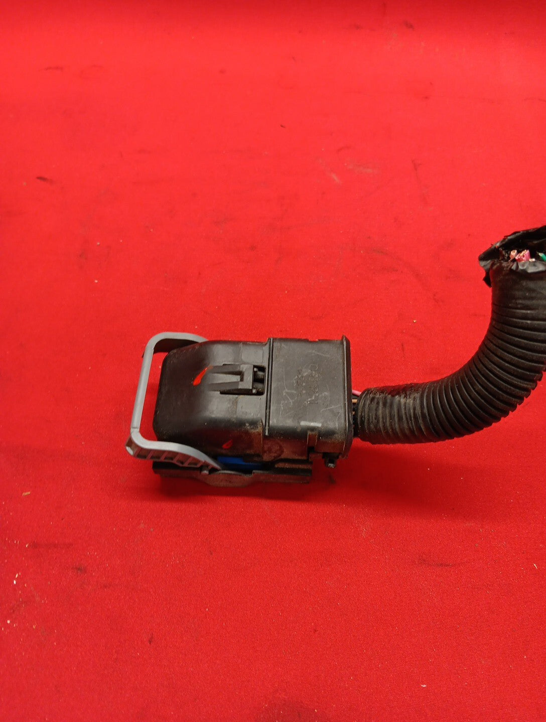 2002 Saturn Aura ABS Pump Anti-Lock Brake Module Pigtail 15918120