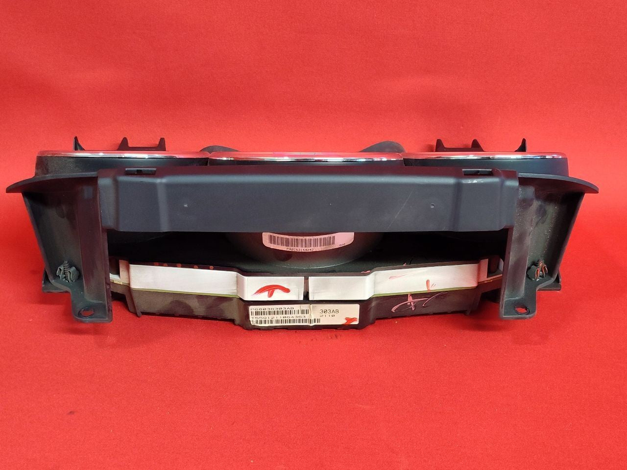 2010 Dodge Caliber L4 Auto Trans Speedometer Instrument Cluster 68036303AD