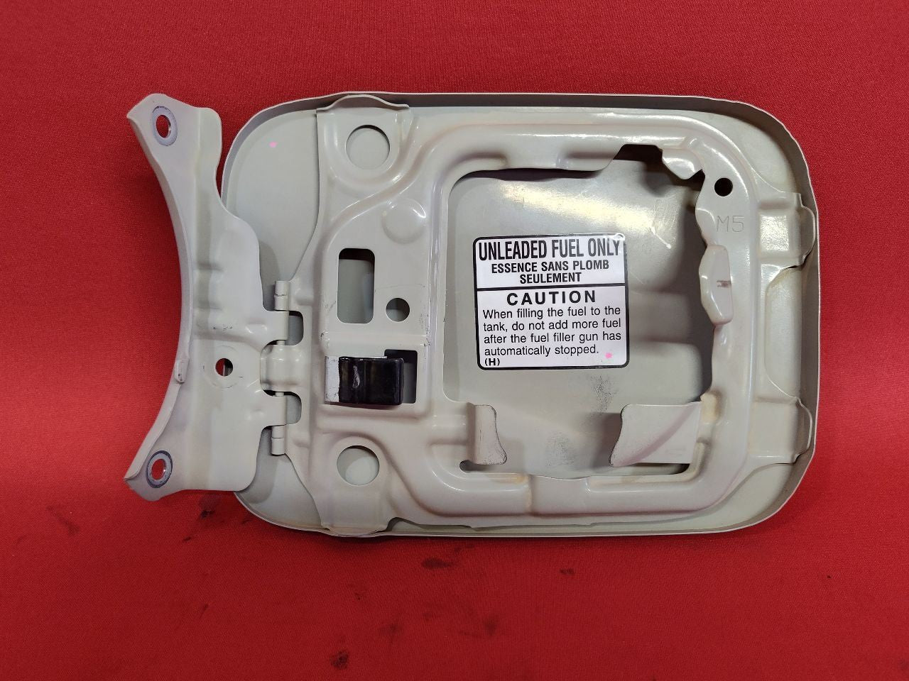 2012-2017 Subaru Hatchback Wagon Gas Fuel Filler Door Lid H6Q / DKH Desert Khaki