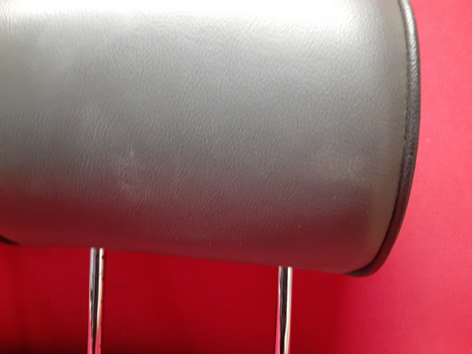 2003 - 2006 Land Range Rover HSE REAR Left Right Headrest Set of 2 Leather