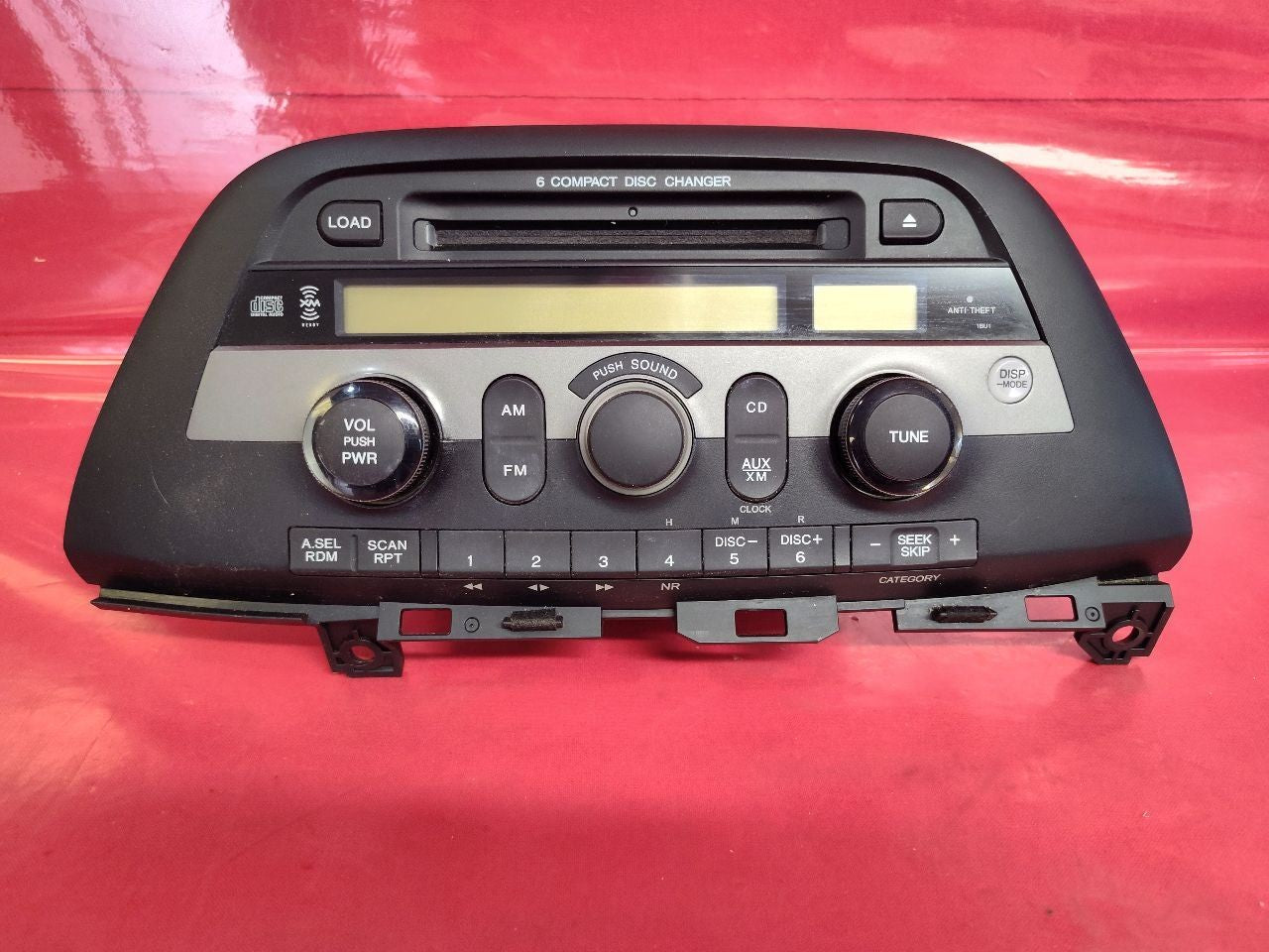 2005-2010 Honda Odyssey Radio Stereo Receiver 6-Disc CD Changer XM - 1BU1 Code