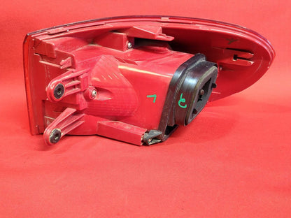 2012-2018 VW Volkswagen Tiguan LEFT DRIVER Outer Quarter Tail Light Lamp