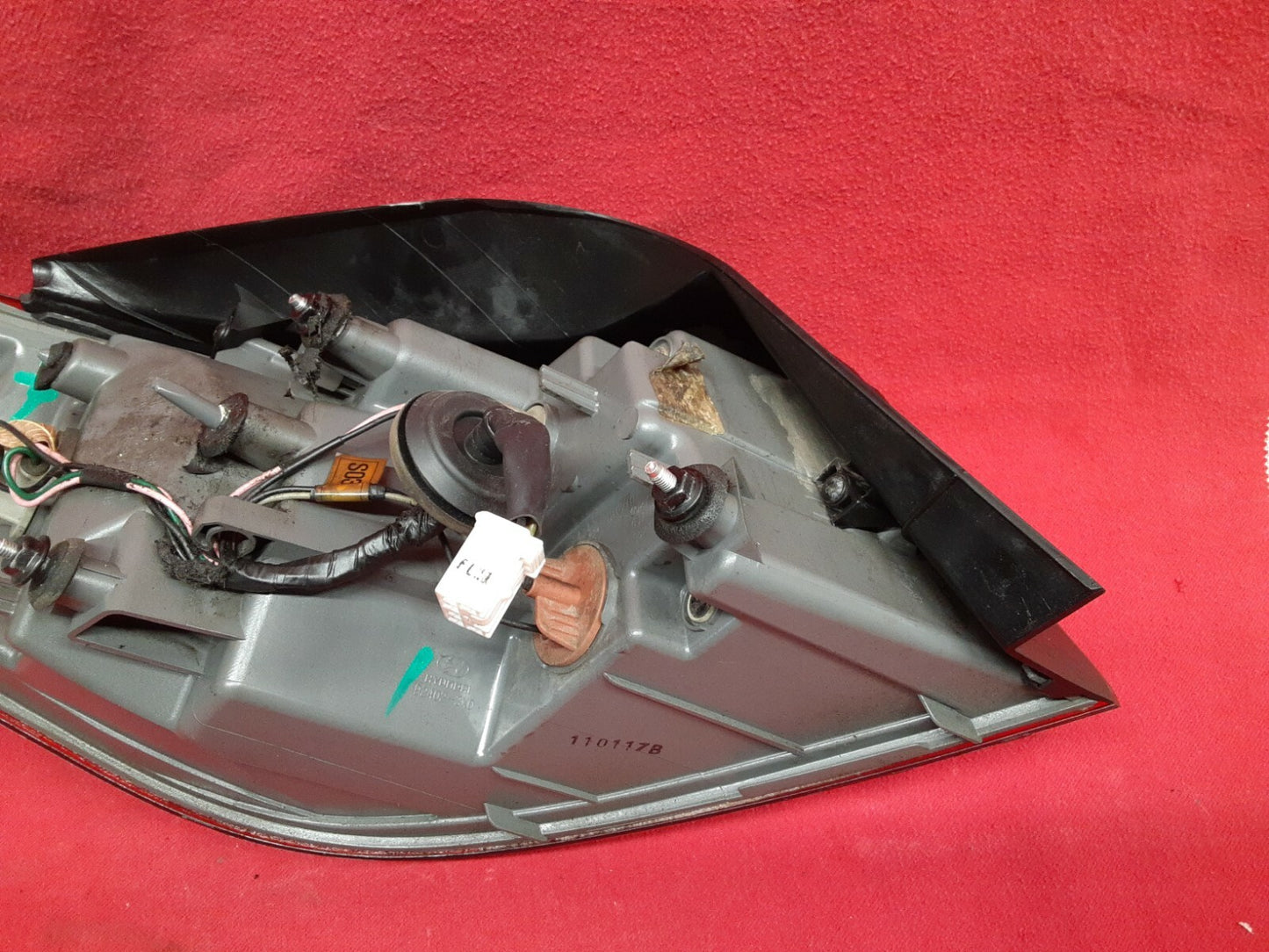 2011 2012 2013 Hyundai Elantra Sedan RIGHT PASSENGER Tail Light Lamp 92402-3X050
