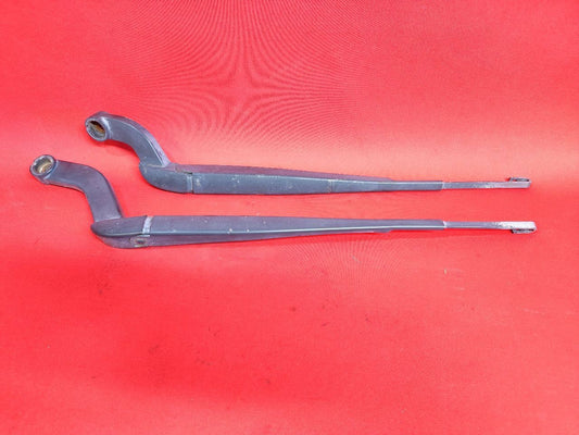 2005-2007 Land Rover LR3 Right Left Windshield Wiper Arm Set to VIN:7A434888 