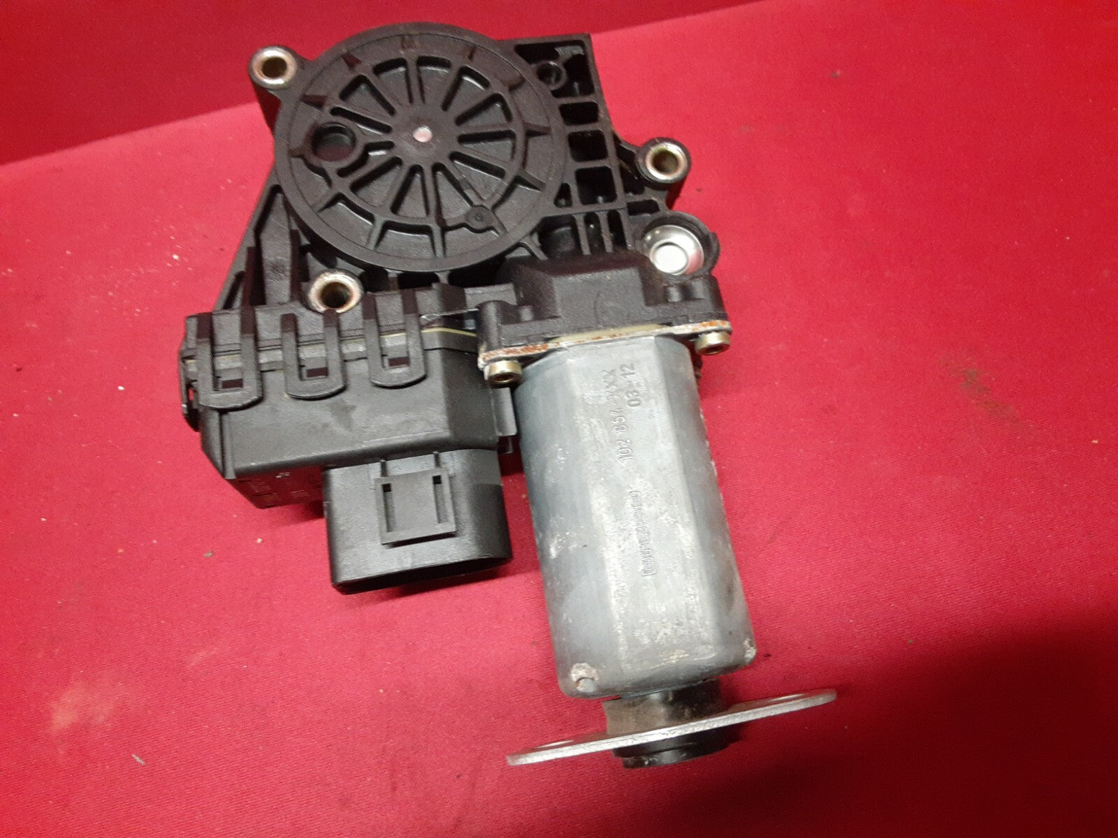 1998 - 2005 Audi FRONT RIGHT PASSENGER Window Motor 4B0-959-802-D