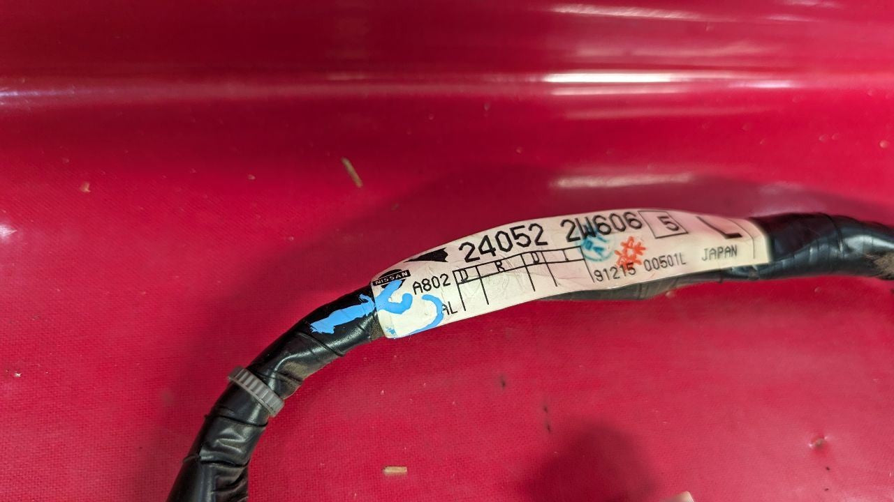 2000 Nissan Pathfinder Liftgate Tailgate Hatch Wiring Harness Loom 24052-2W606