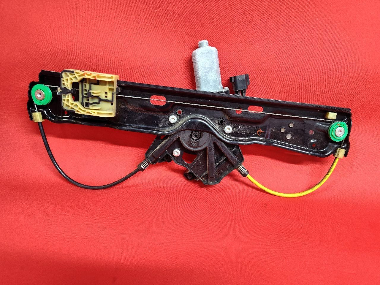 12-19 Range Rover Evoque REAR LEFT DRIVER Window Regulator & Motor