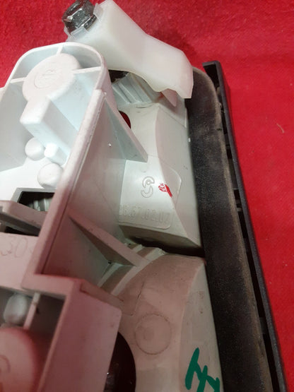 BMW - E46 325i Passenger / Right Tail Light Lamp SW / Wagon - 63216905628