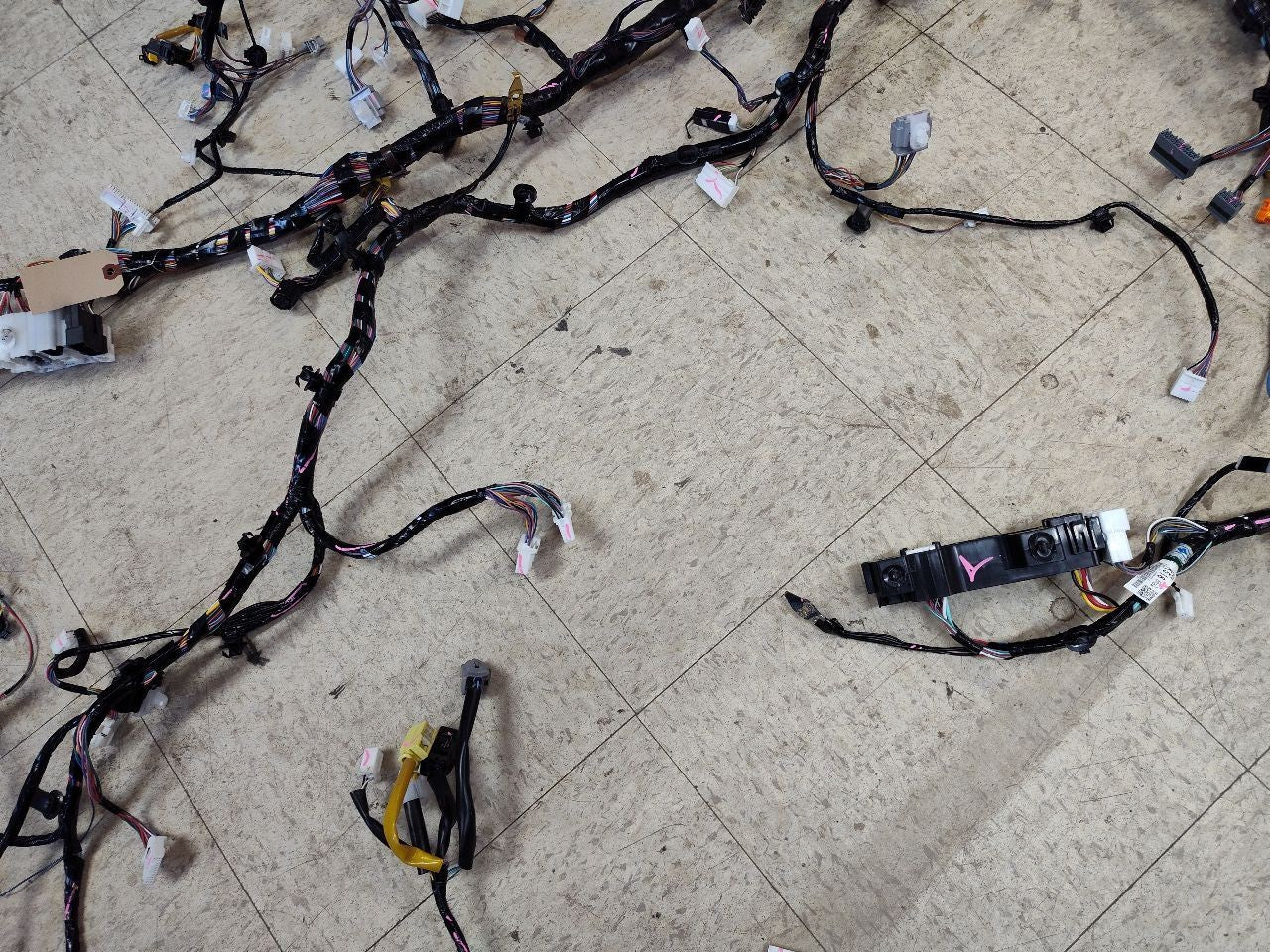2019 Mitsubishi Eclipse CROSS Instrument Panel Dash Wiring Harness 8522K518