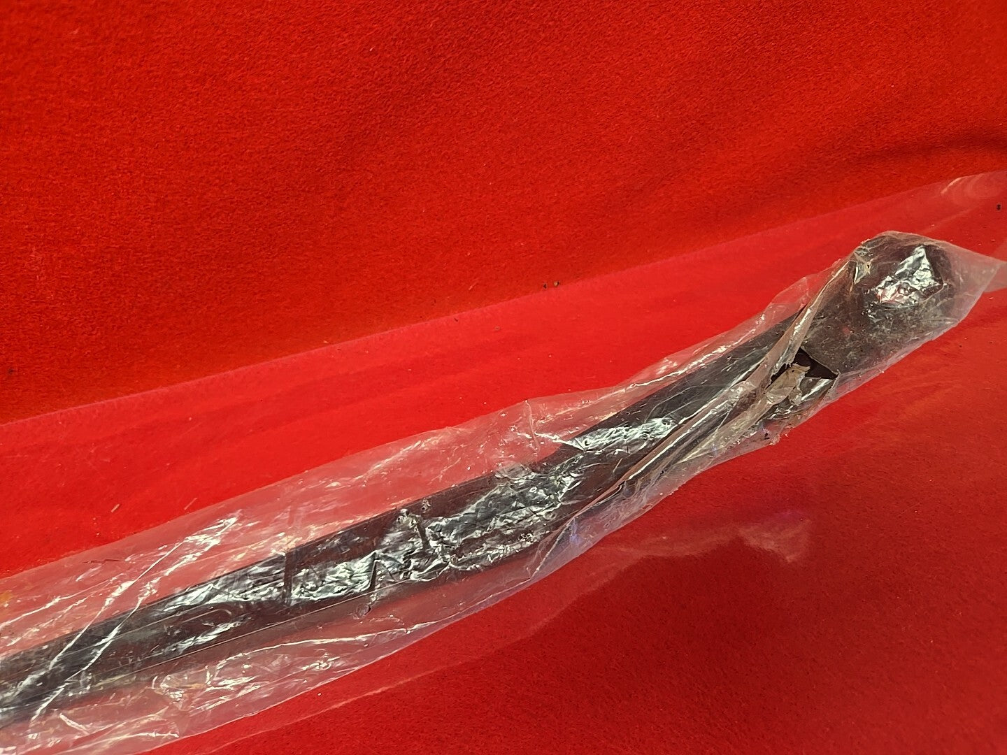 NEW OEM 14-18 Subaru Forester Premium Limited Touring RIGHT Windshield Wiper Arm