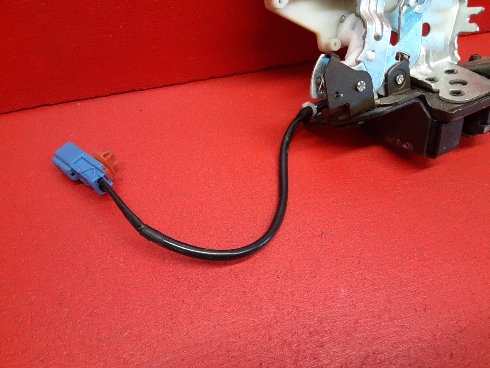 2001 - 2006 Acura MDX Liftgate Tailgate Tunk Latch Lock 74800-S3V-A01