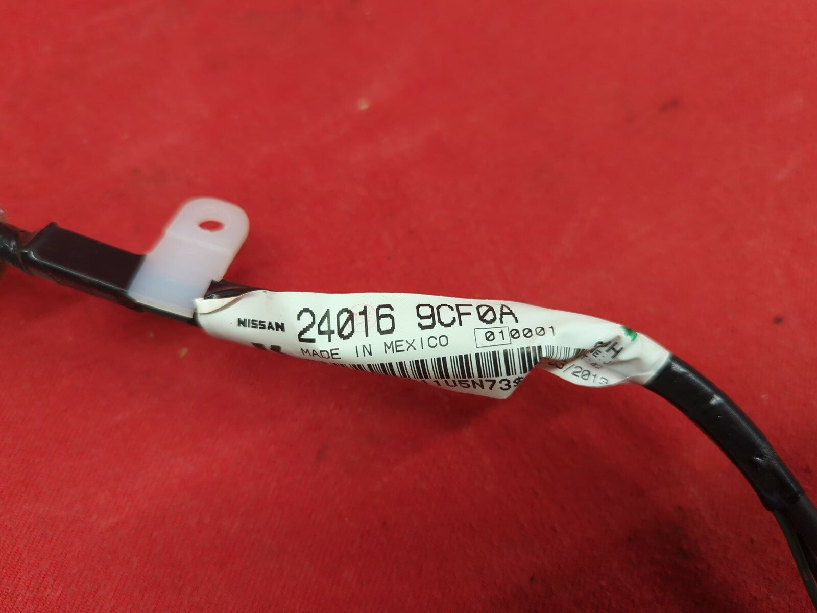 2012 2013 2014 2015 Nissan Frontier / Xterra - Center Console Wiring Harness