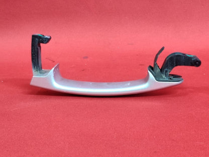 2009-2018 Volkswagen REAR Right -or- Left Door Handle w/ Cap LA7WL Reflex Silver