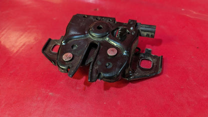 2022-2024 Mitsubishi Outlander Front Bonnet Hood Latch 5908A291 - 26k Miles