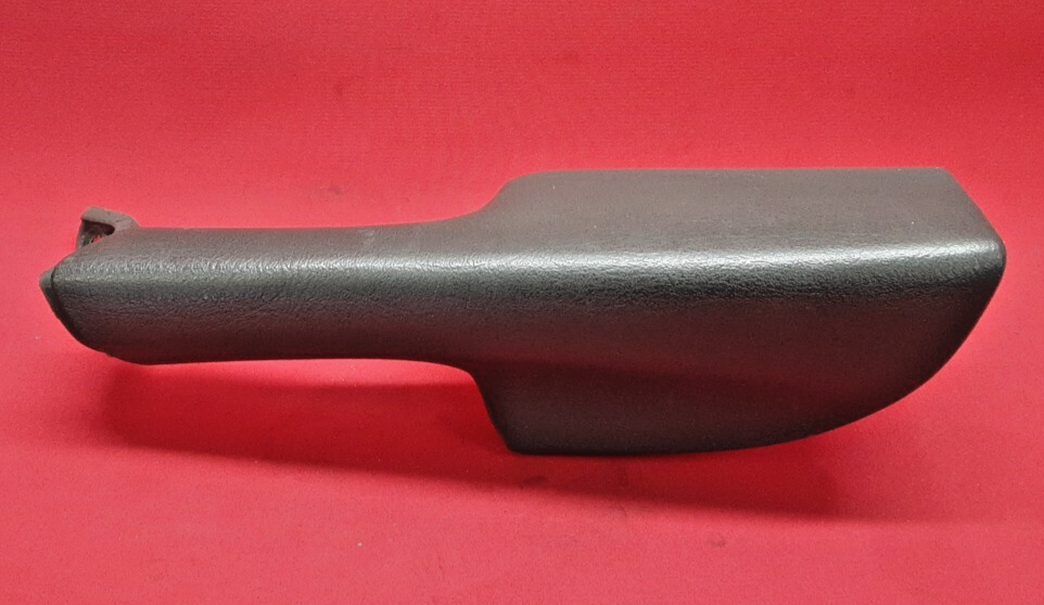 2002 2003 2004 Chevrolet Trailblazer Front Right Door Arm Rest Gray 15155312