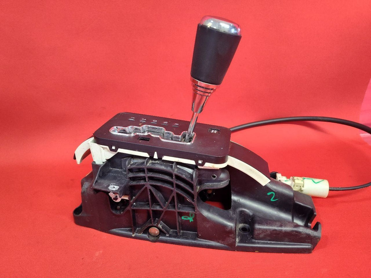 2008-2012 Liberty 08-11 Nitro V6 4-Spd Auto 4WD Transmission Shifter Lever