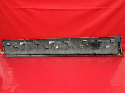 2007 2008 2009 Audi Q7 Right Passenger FRONT Door Lower Trim Molding GRAY