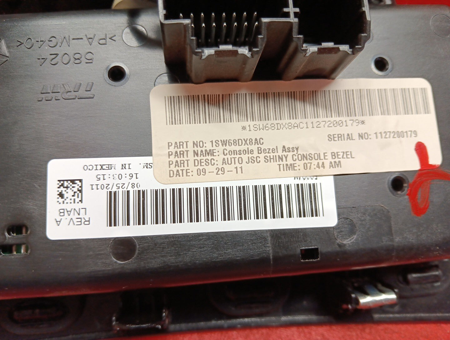 2011 - 2014 Chrysler 200 Heater A/C Climate Control Unit with Bezel