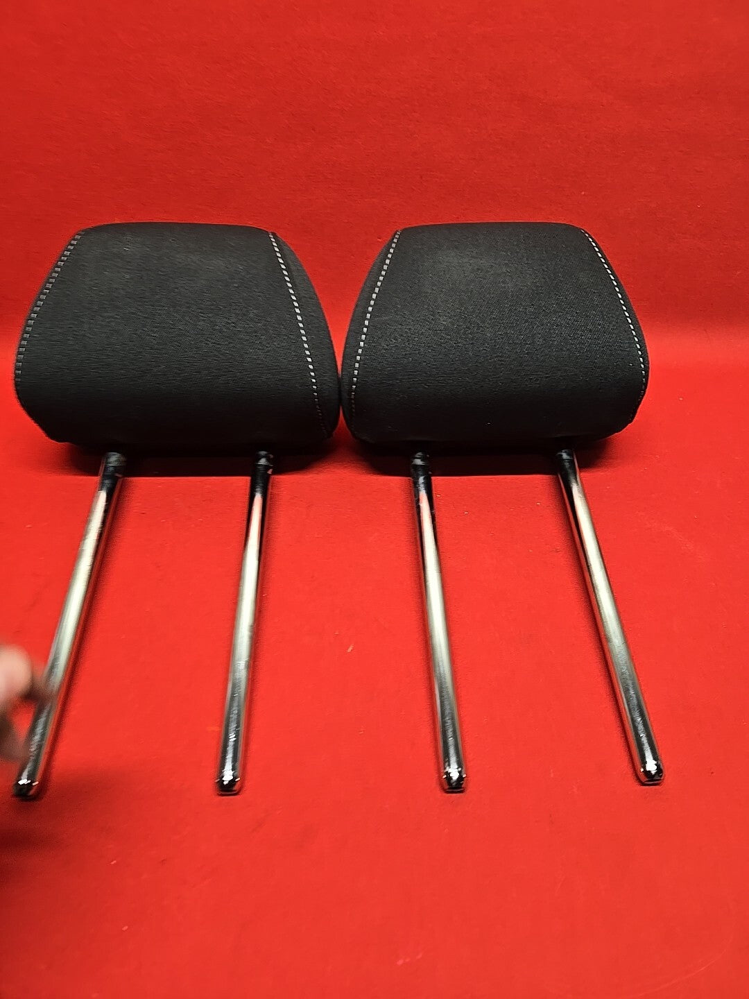 18-20 Buick Regal Sportback TourX REAR Left Right Seat Headrest SET Black Cloth