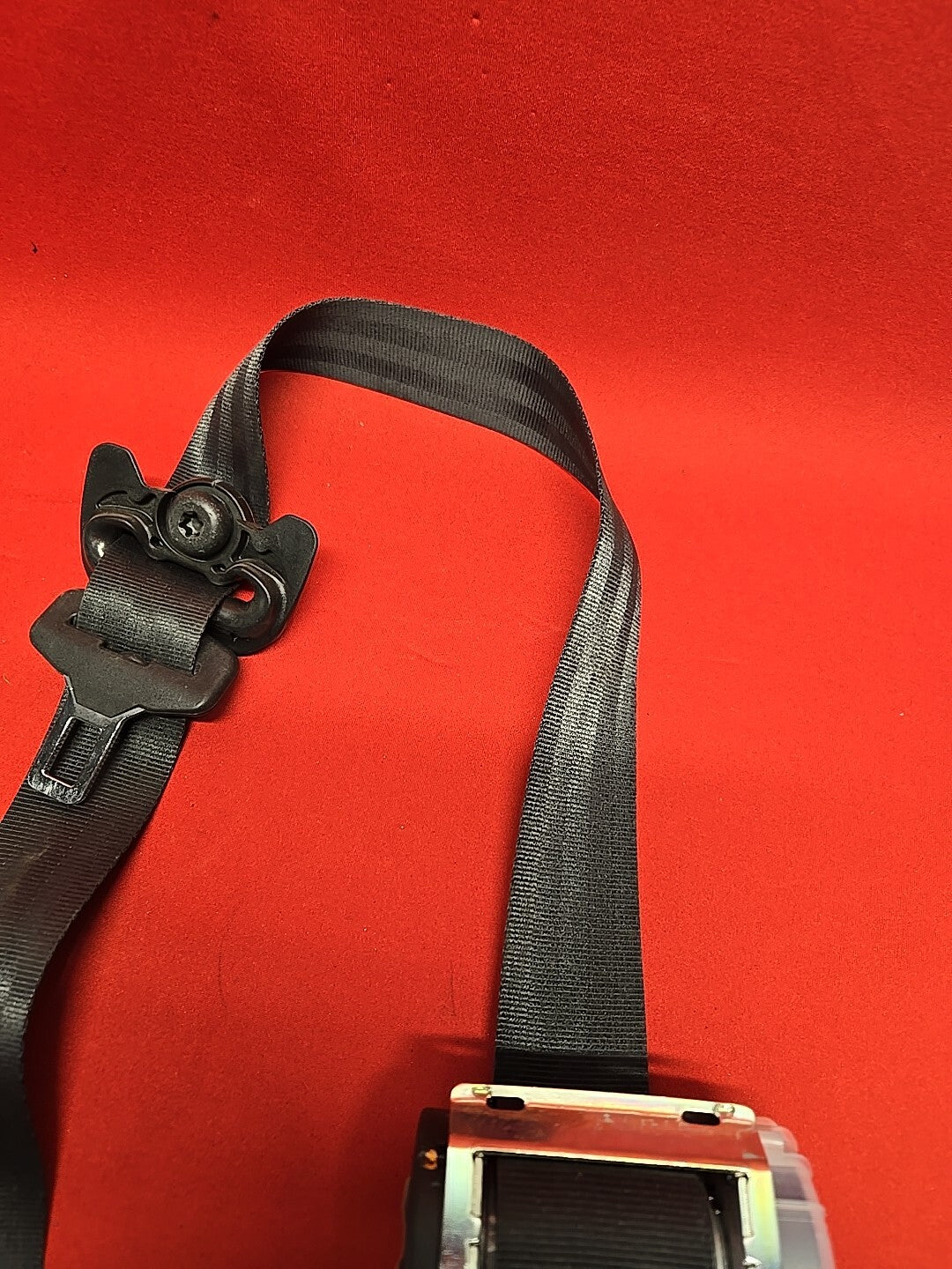 2007 - 2016 Land Rover Range Rover RIGHT PASSENGER FRONT Lap Shoulder Seat Belt