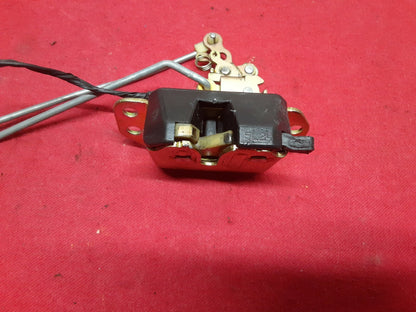 2006 2007 2008 Chevrolet Chevy Aveo Trunk Latch Lock Release Actuator w/ Rods