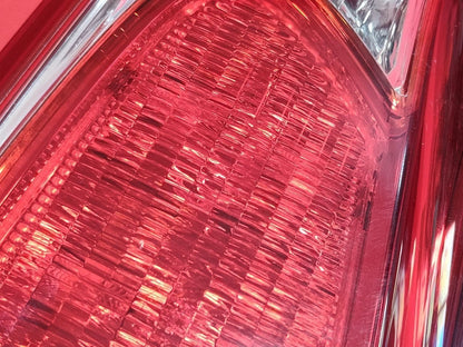 2011-2013 Lexus IS250 IS350 Sedan RIGHT PASSENGER INNER Deck Lid Tail Light Lamp