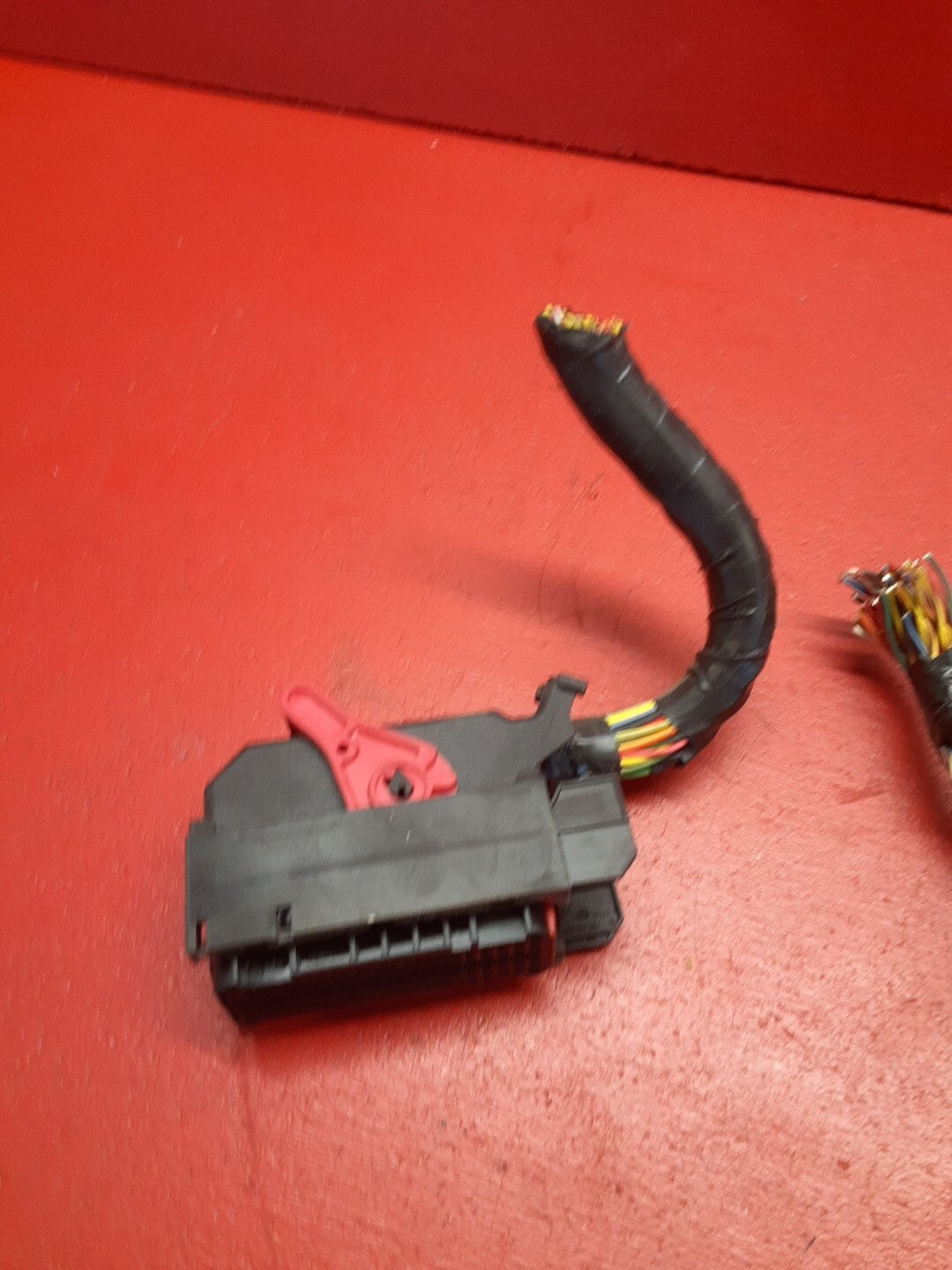 2005-2009 Land Rover LR3 Engine Control Module ECM ECU PIGTAILS NNN500451