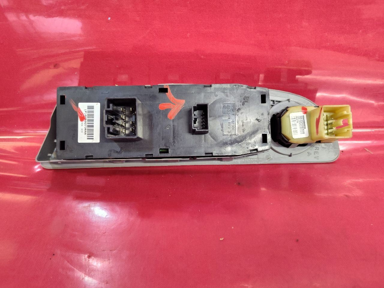 07-09 Dodge Durango FRONT LEFT DRIVER Master Window Mirror Lock Switch w/ Bezel