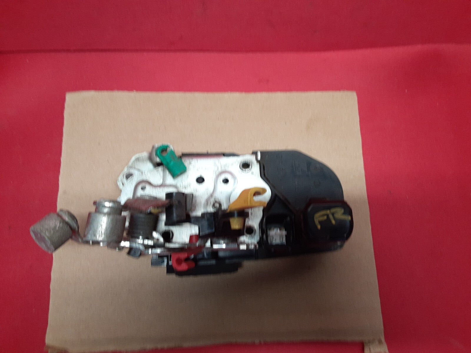 2006 - 2010 Jeep Commander FRONT RIGHT PASSENGER Door Latch Lock Actuator