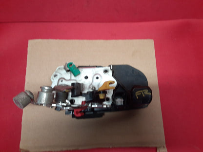 2006 - 2010 Jeep Commander FRONT RIGHT PASSENGER Door Latch Lock Actuator