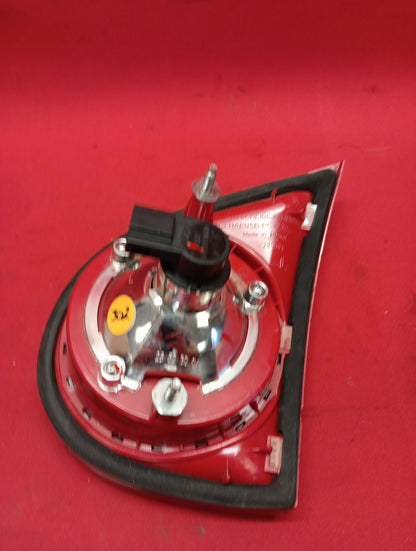 2006-2009 Volkswagen GTI Rabbit Left Inner Taillight Assembly 1K6945093F