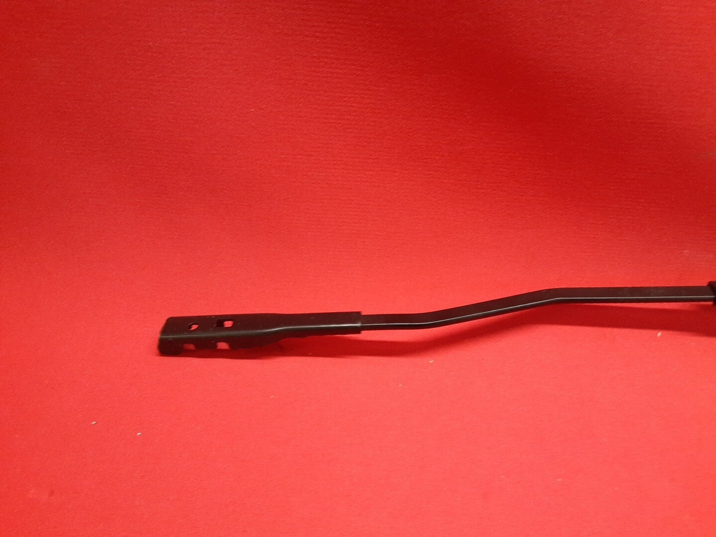 BRAND NEW OEM Mercedes-Benz Front Left Windshield Wiper Arm A2058208301