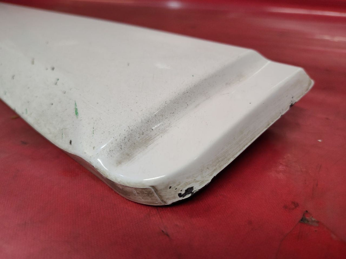 2012-2015 Captiva 08-10 Saturn Vue FRONT RIGHT PASSENGER Door Molding GBU / 703S