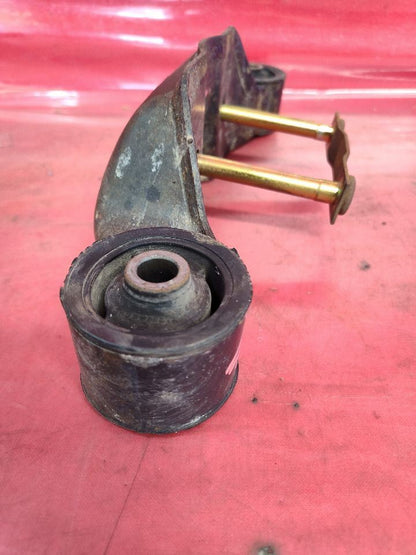 01-04 Subaru Outback Legacy 03-04 Baja H6 A/T Rear Differential Carrier Mount