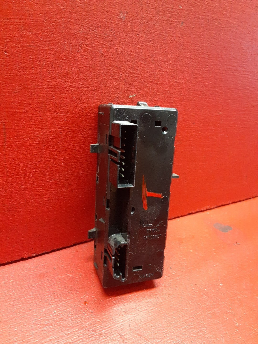 2002 Chevrolet Suburban T-Case Transfer Case Shift Control Switch 15709327