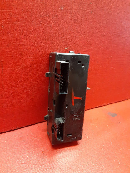 2002 Chevrolet Suburban T-Case Transfer Case Shift Control Switch 15709327