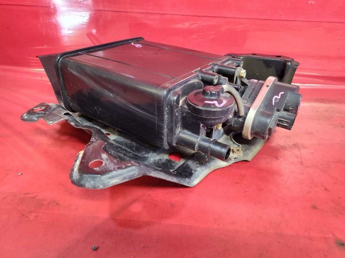 2006-2012 Toyota Rav4 Japan Evaporative Emissions Charcoal Vapor Canister + Pump