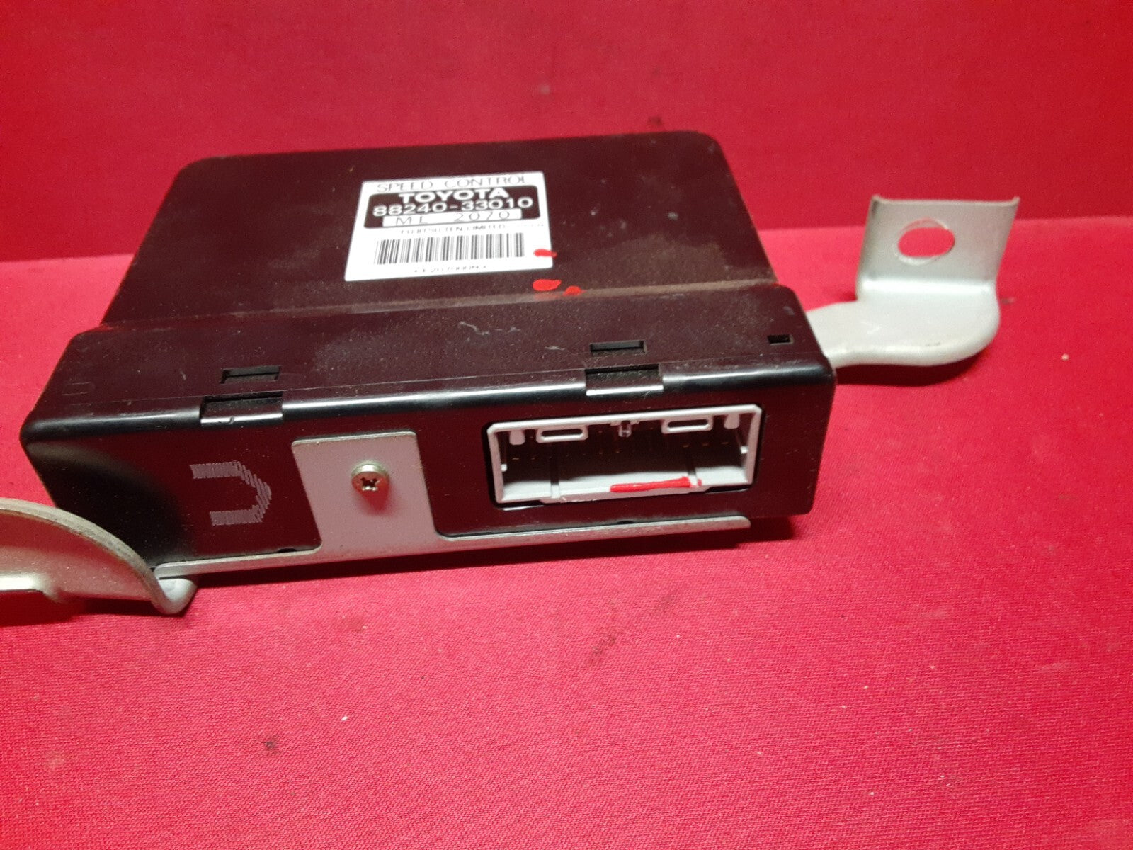 1992 1993 Lexus ES300 & Toyota Camry Cruise Speed Control Module 88240-33010