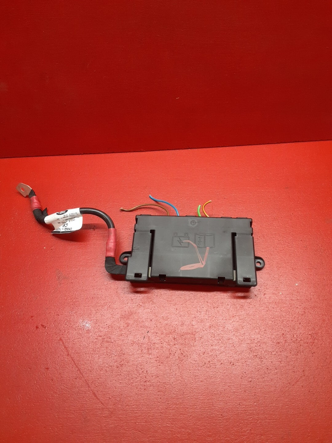 2014 2015 Land Rover Range Rover Fuse Relay Battery Box CK52-14A073-AC