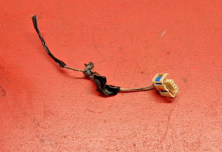 2005-2010 Chevrolet Cobalt Pontiac G5 Front Left Driver Door Lock Latch PIGTAIL