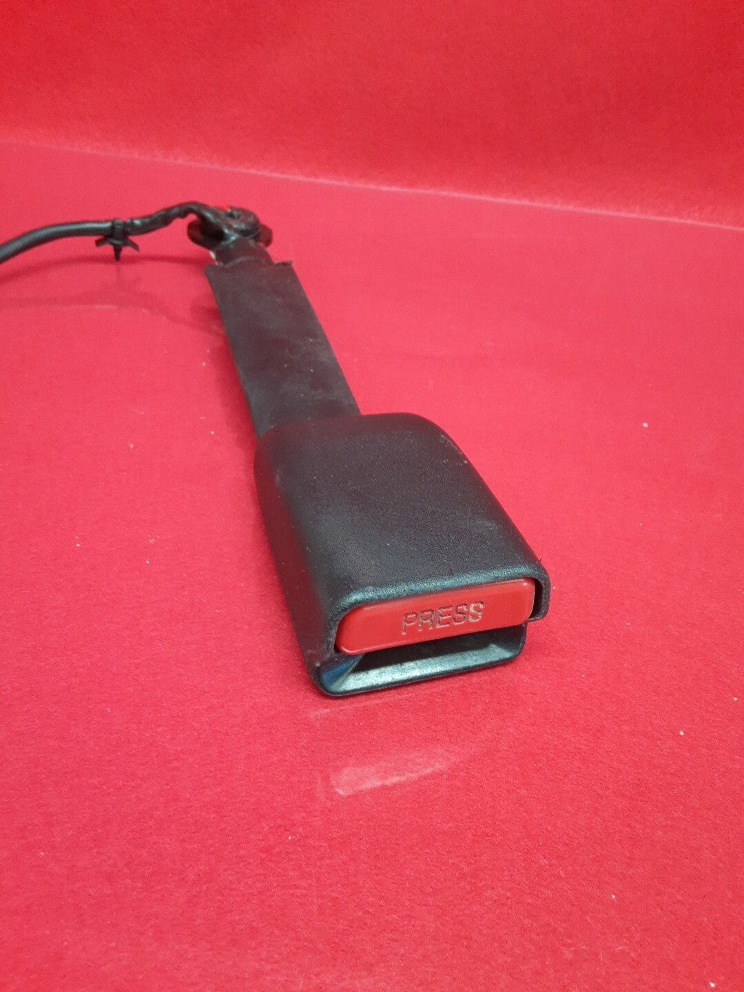 2013-2020 Infiniti JX35 QX60 Front Left / Right OEM Seat Belt Buckle Unit