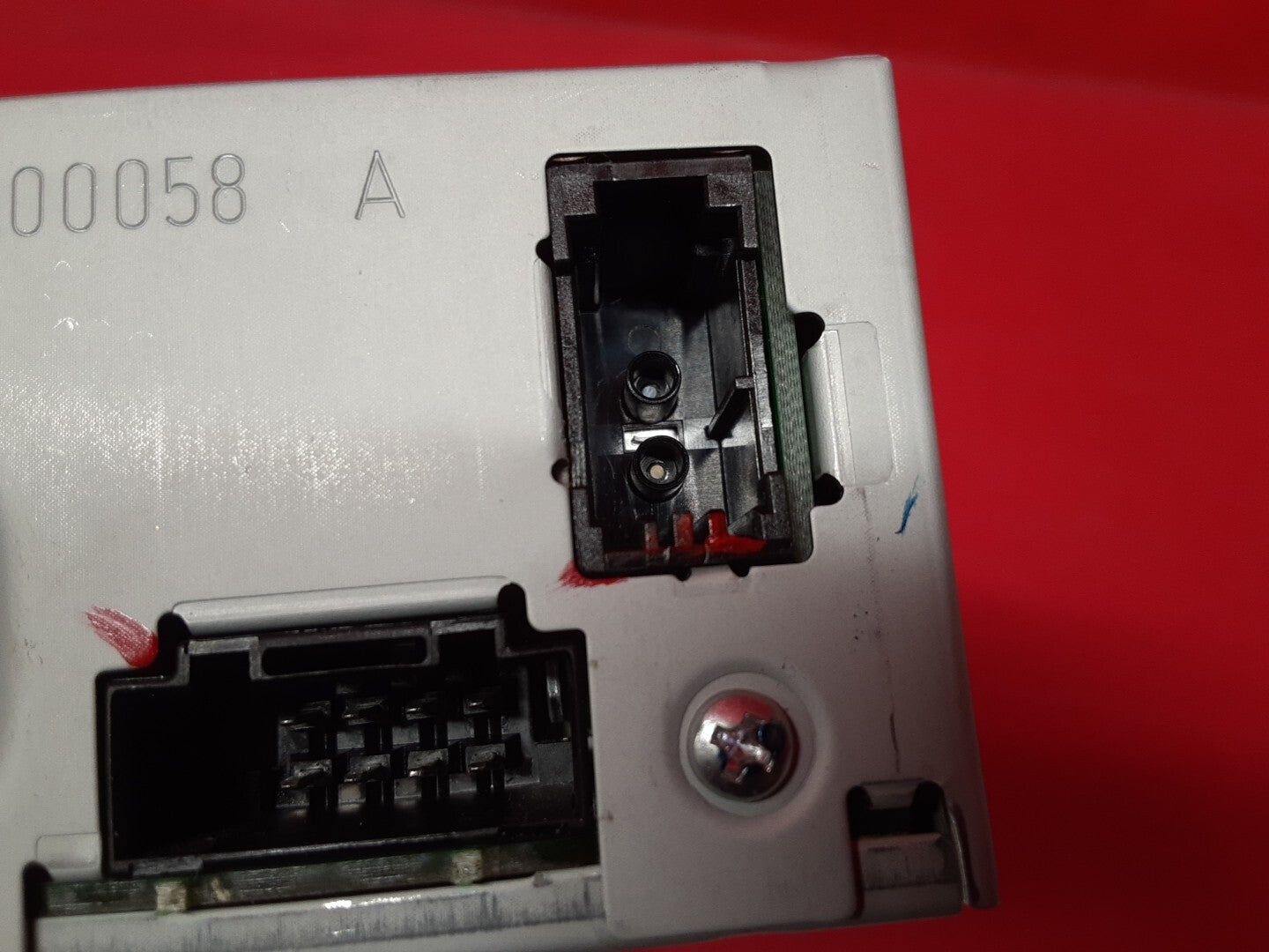 2007 -2008 Audi Q7 6Disc 6 Disc CD Changer 4L0-035-111 / 4L0-910-111-A